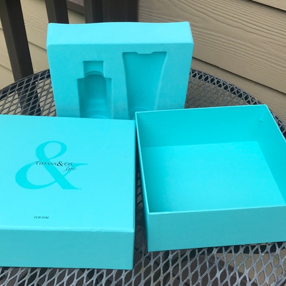 Tiffany & Co. Other - TIFFANY & CO empty box